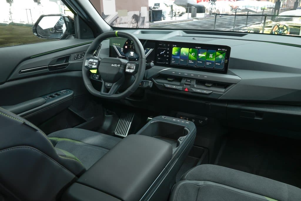 Interiören på Kia EV5 GT.